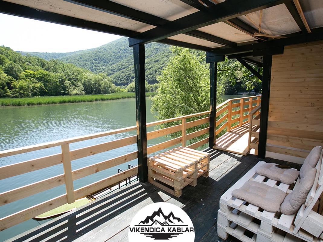 Ovcarkablar Vikendice Villa Meduvrsje Ngoại thất bức ảnh